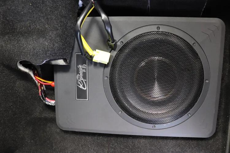 2023款欧蓝德用的什么音响,三菱欧蓝德音响音效怎么调