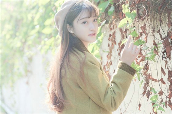 12星座哪个星座不化妆就很美,化妆起来惊艳的星座女