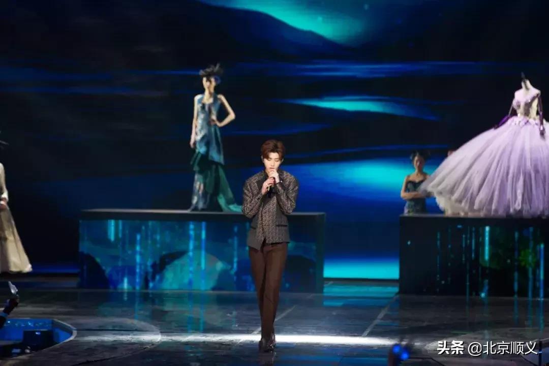 央视猪年春晚回顾,猪年春晚名单北京