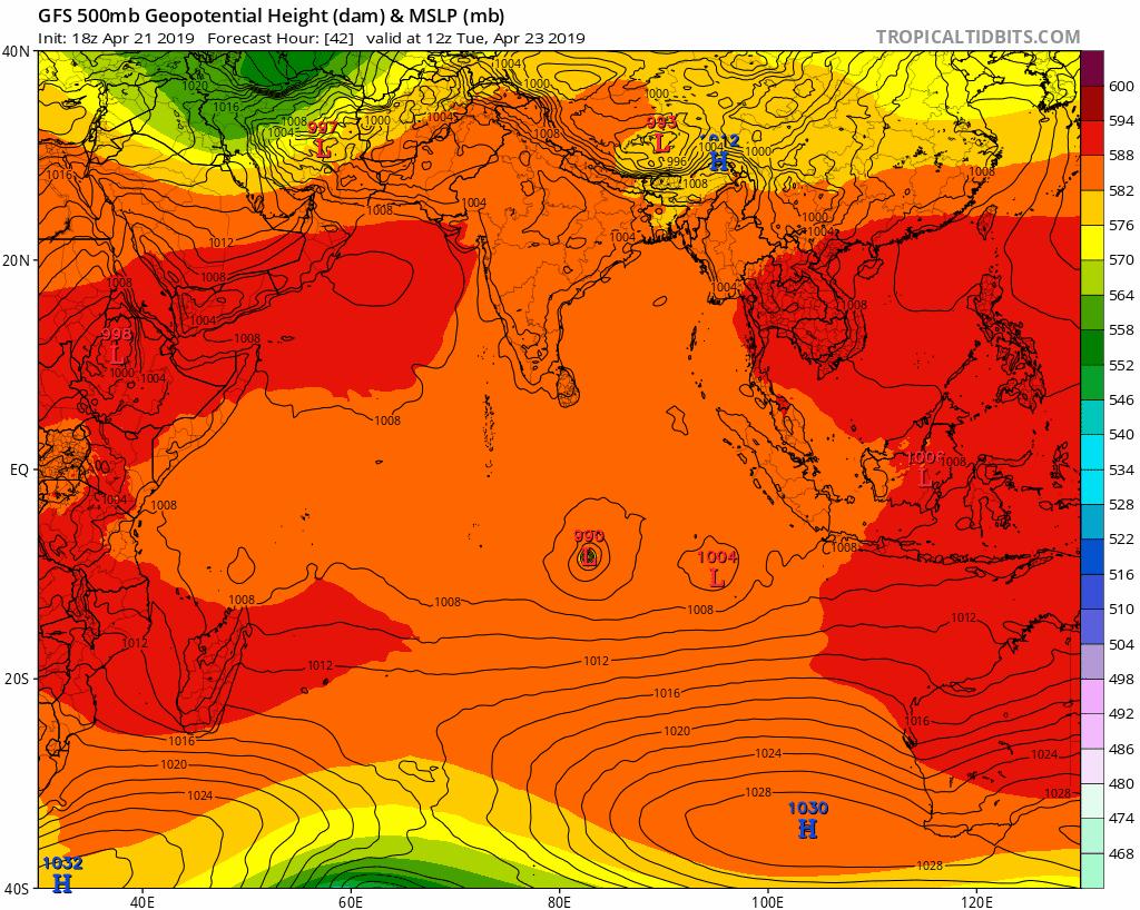 台风最新消息双胚胎,有2个台风胚胎正在悄悄酝酿