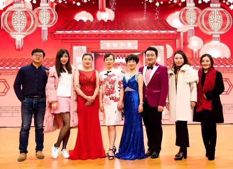 武汉华夏理工学院教师王丽丽：多棱镜般的人生，极尽绽放语言魅力