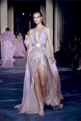 刘亦菲走红毯穿的礼服 (刘亦菲结婚了吗2017)