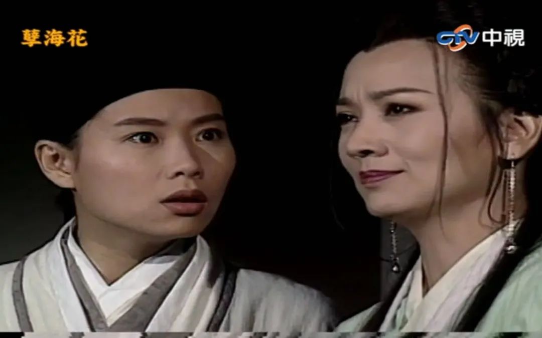 叶童和赵雅芝30年演唱会一同鞠躬,赵雅芝入驻抖音叶童留言