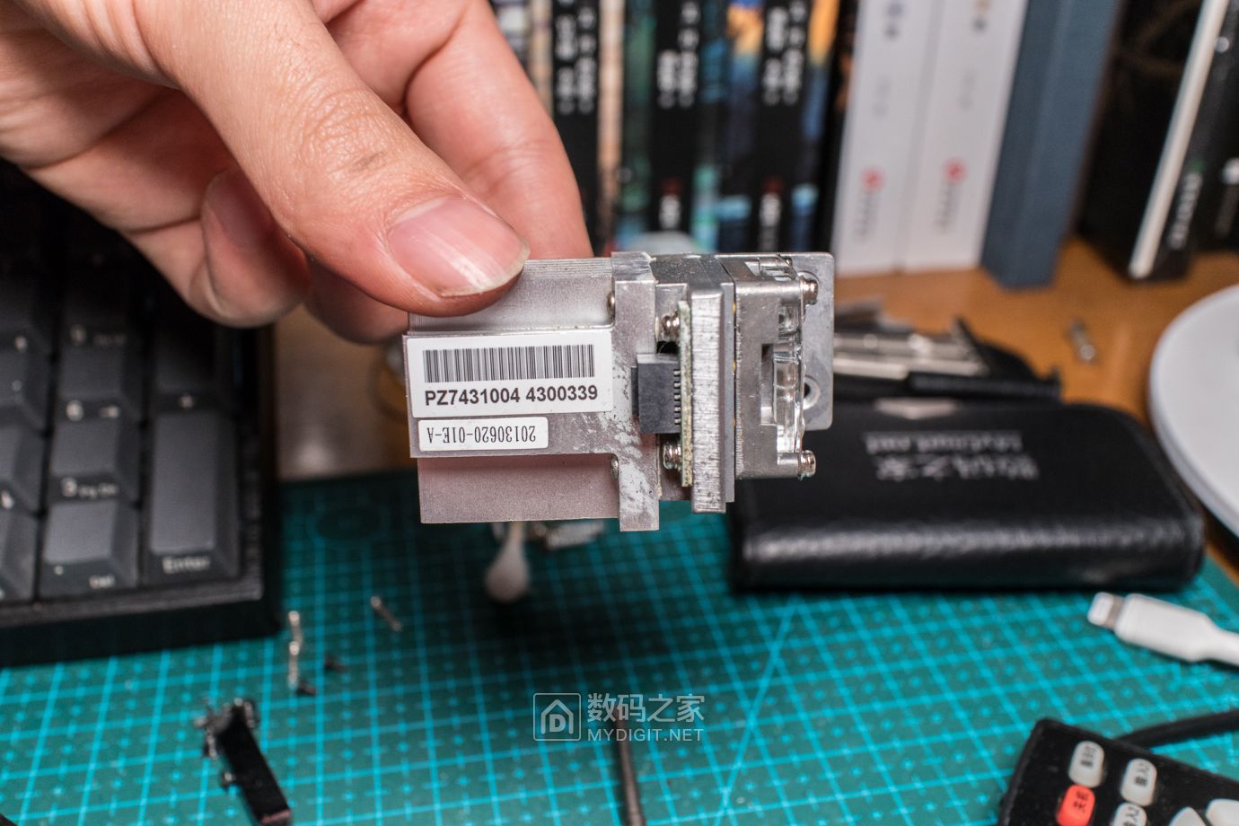 卡西欧激光投影拆机,卡西欧vc110激光投影机怎样清洗