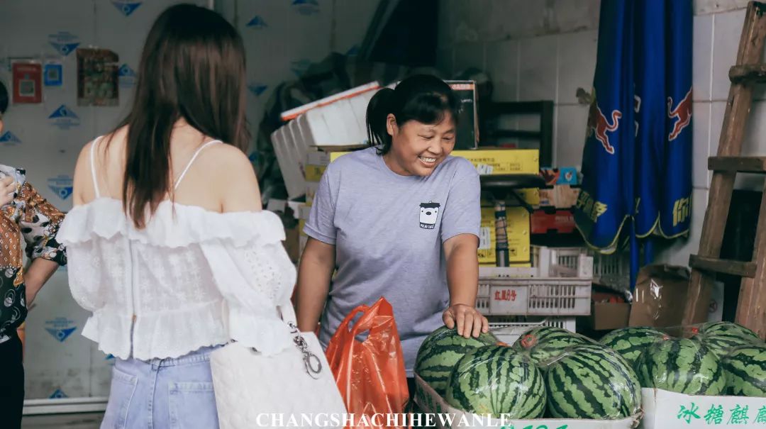 长沙红星水果批发市场水果价格,长沙红星水果批发市场代卖荔枝