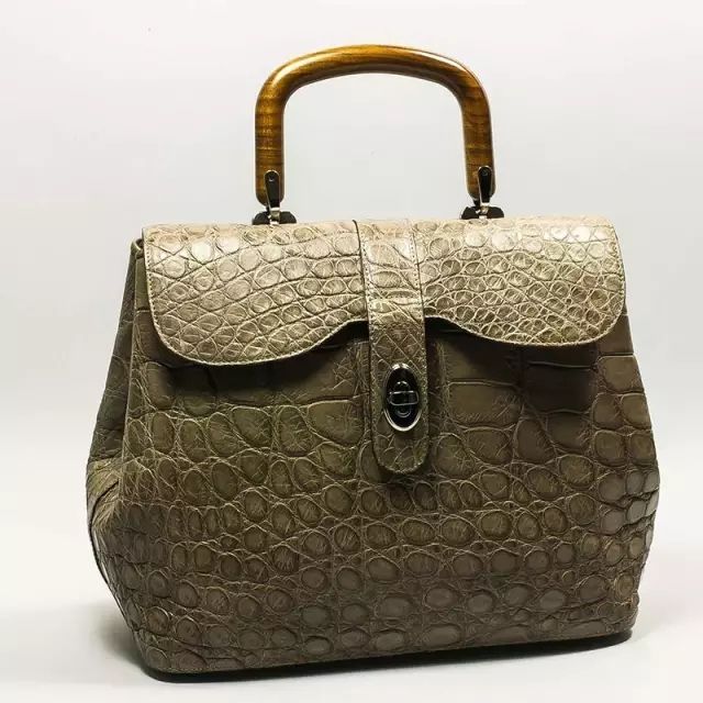 泰国免税店购物攻略,去泰国王权免税店必买的东西