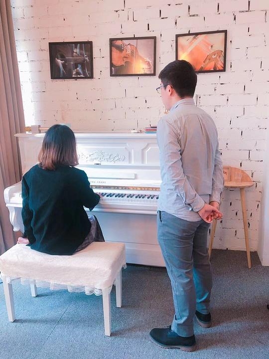 一唱高音就破音,陶笛高音吹破音怎么解决