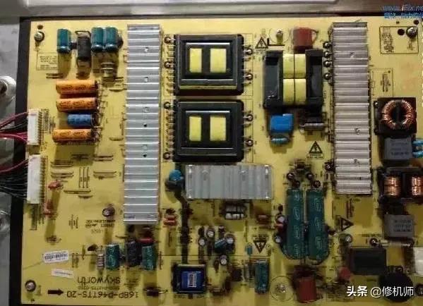 创维32e350e电视背光一闪即灭维修,创维46寸液晶电视开机一闪一闪的