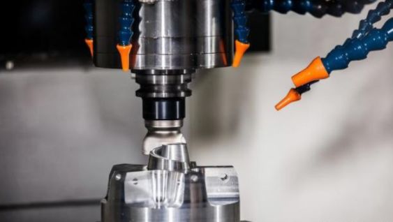 年轻人远离机械加工厂,为什么年轻人远离机械