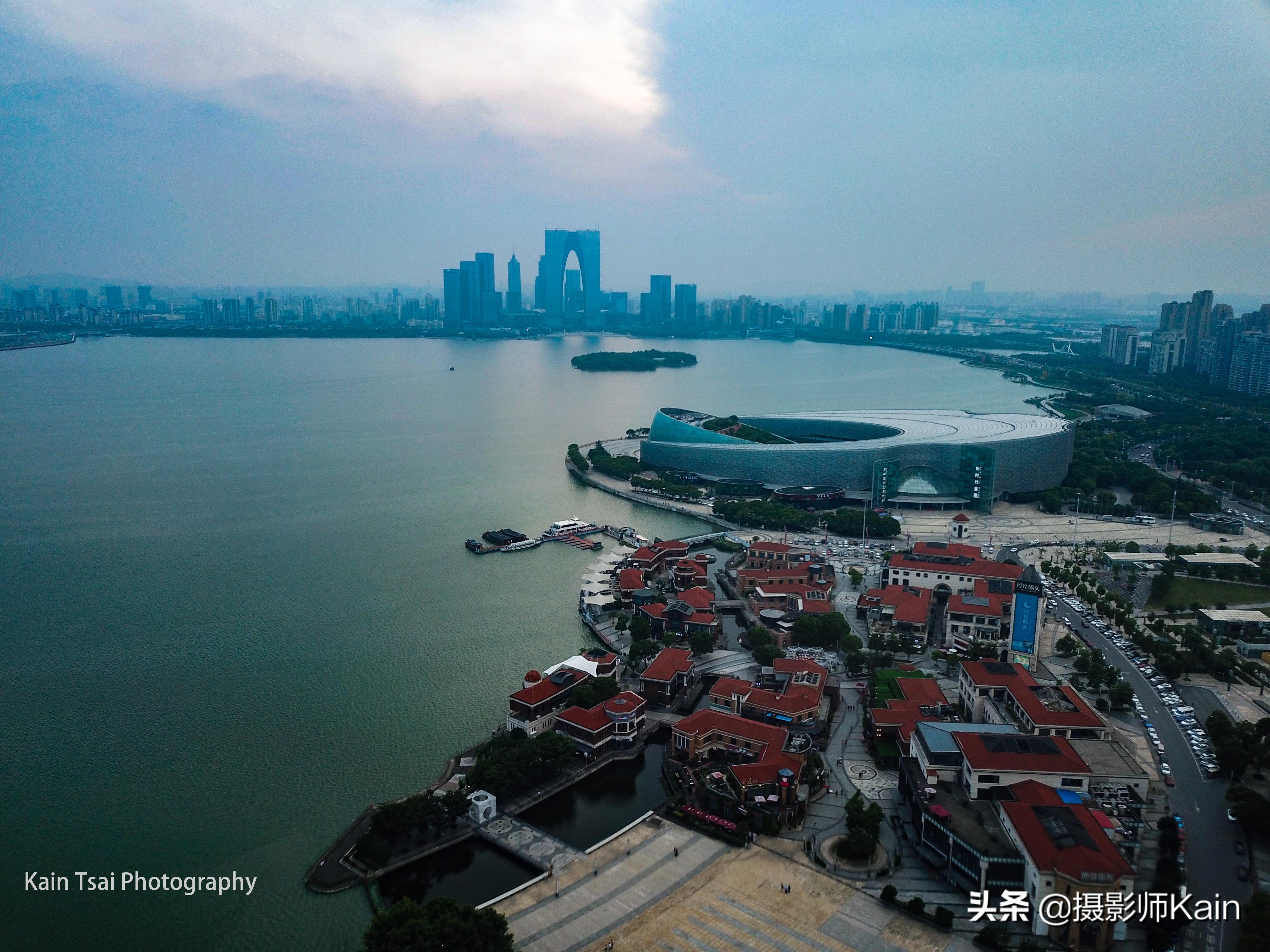 苏州金鸡湖城市广场俯瞰图,航拍苏州金鸡湖cbd