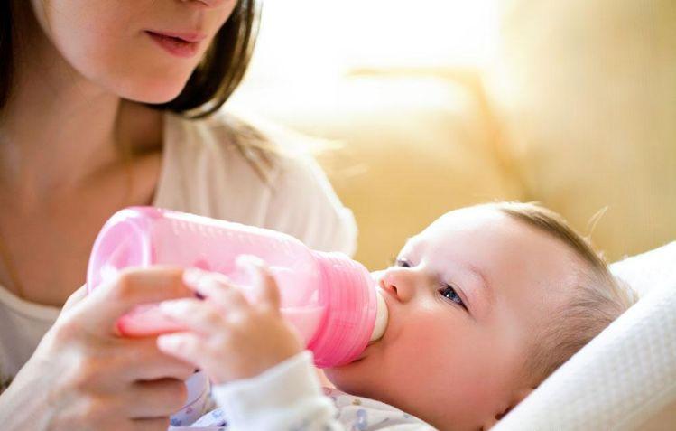 宝宝呛奶会导致死亡吗,宝宝呛奶窒息死亡鼻子出血