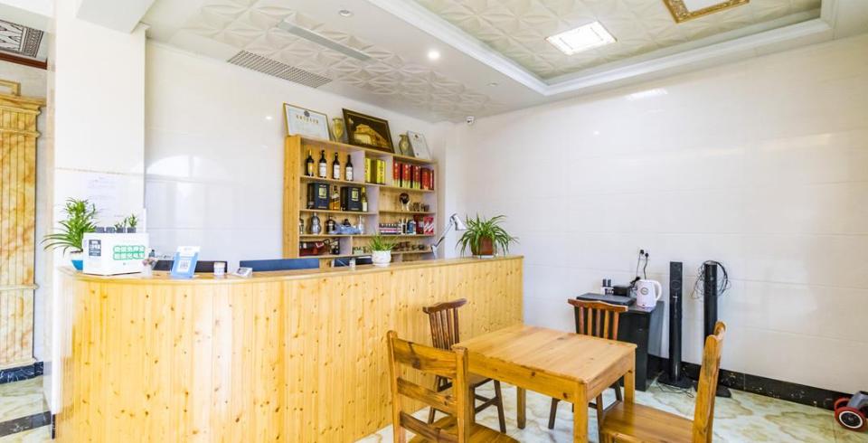 桐庐瑶琳仙境介绍,桐庐瑶琳仙境一揽芳华民宿