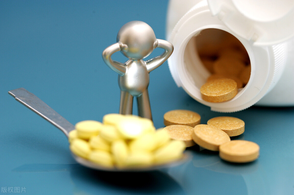 老年人补维d补多少,老年人要补充维b吗