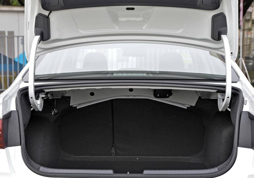 17款大众速腾1.4tsi旗舰评测,2020款大众速腾1.4t最高配