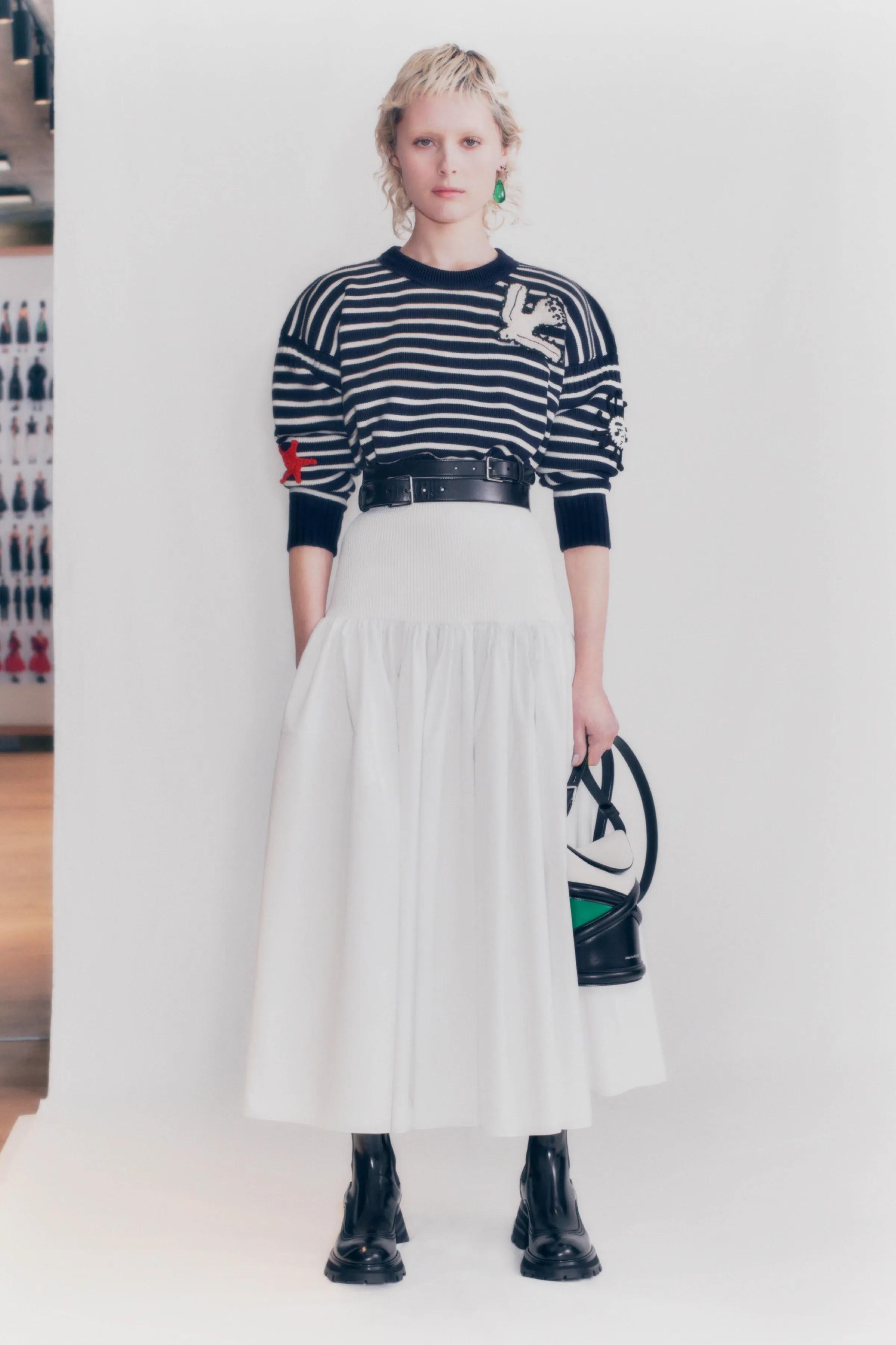 怎么样搭配显年轻时尚,提升美感造型