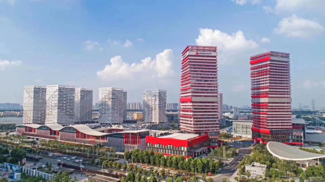 武汉最新顶级酒店入驻,武汉汉口豪华酒店推荐