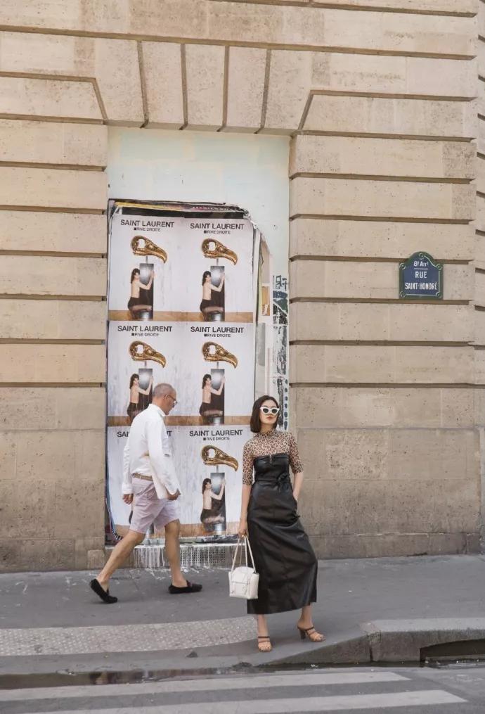 最新款的腰包简单一点,斜挎腰包最值得入手的大牌