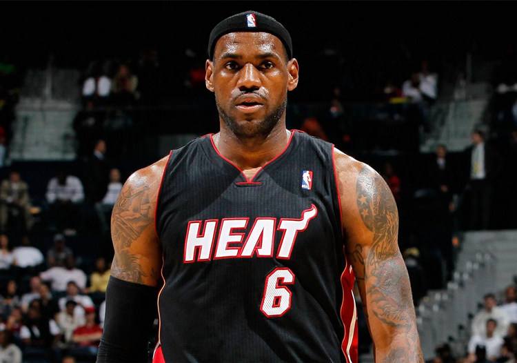 雷阿伦总决赛破不了三分球纪录,2013年总决赛g6雷阿伦绝命三分