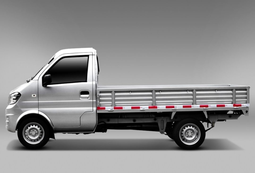 铃木吉姆尼单排,铃木吉姆尼挡位介绍