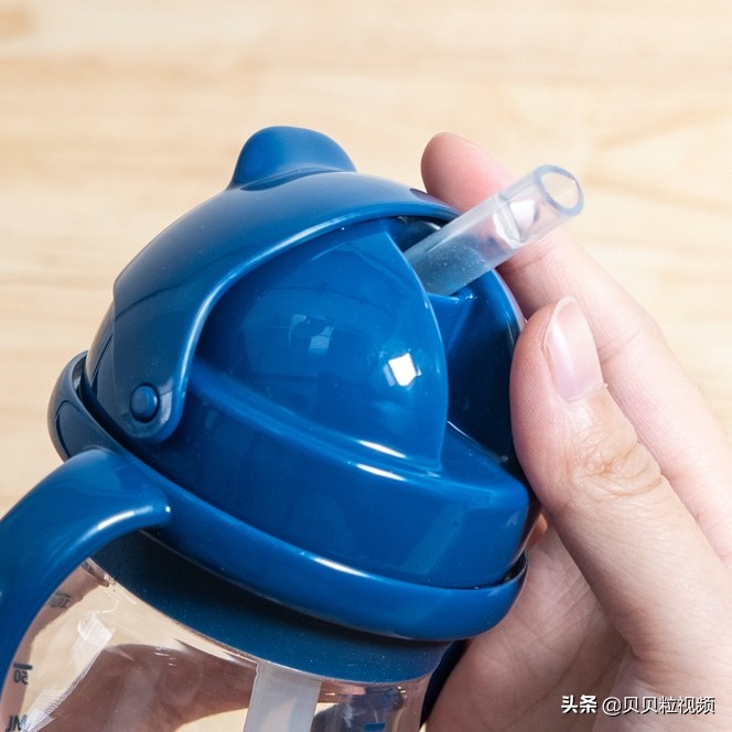 儿童吸管杯推荐日本,1岁半使用的吸管杯推荐