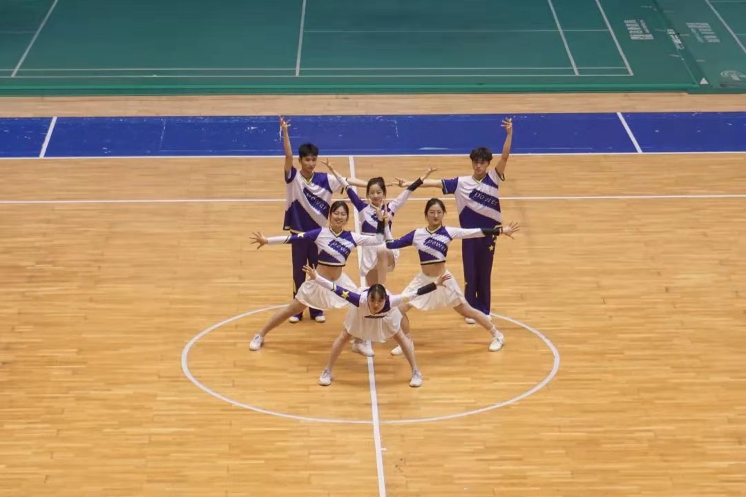 五月动起来图片,五月动起来舞蹈视频