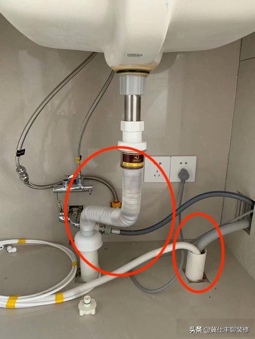 厕所厨房返臭味怎么办,卫生间厨房返臭严重什么原因