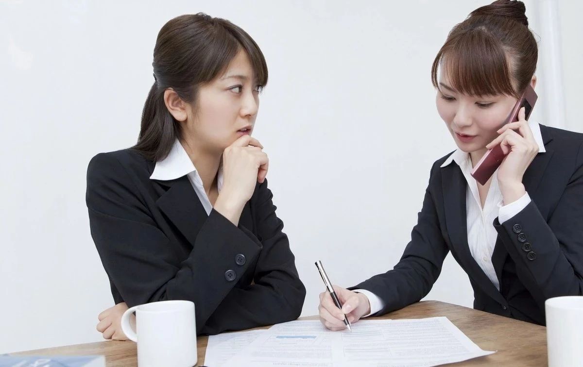 同事经常甩锅和命令我做事，怎么办？4个策略，避免被人随意使唤