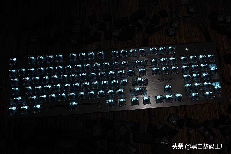 自从用了机械键盘就再也用不回电容胶了