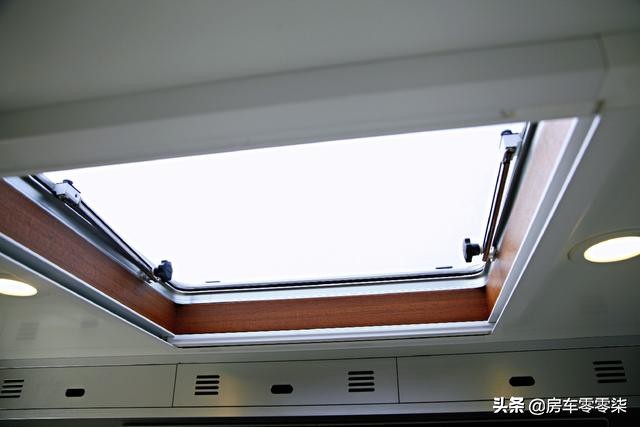 500万的德国曼卡4x4越野房车,德国曼4x4越野房车试驾视频