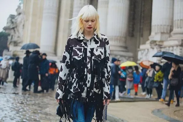 dior璞圭汗鐨崏,dior璞圭汗濂抽瀷