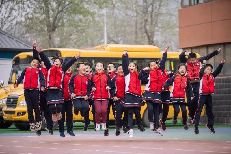 智小学生的一天_邯郸比较好的小学纪实之邯郸智考小学