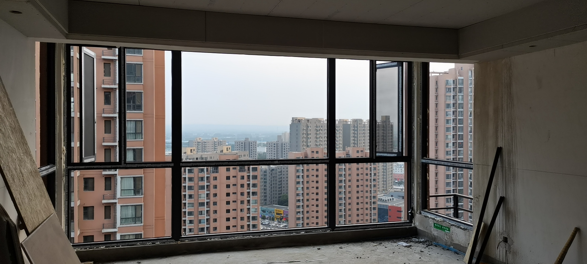 平开窗和推拉窗隔音效果相差多少,推拉窗与平开窗哪个隔音效果好