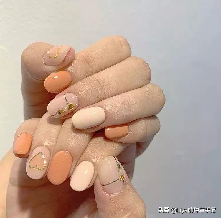 今年爆火的脏橘色,2019超in脏橘色千万别穿会上瘾