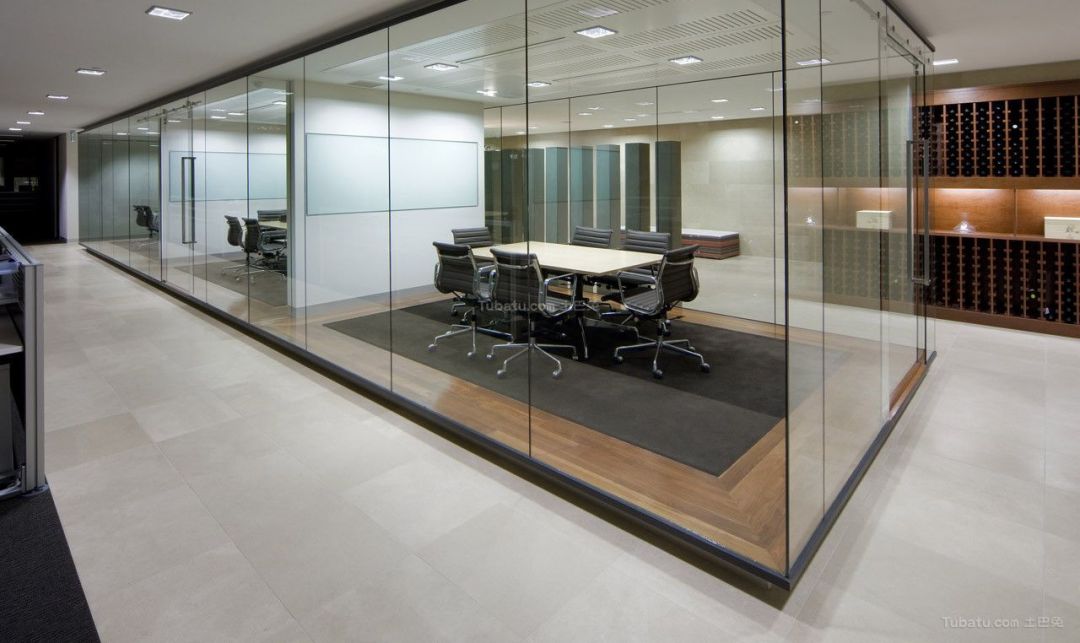 玻璃办公室隔断多少钱一平方,玻璃隔断办公室怎么选