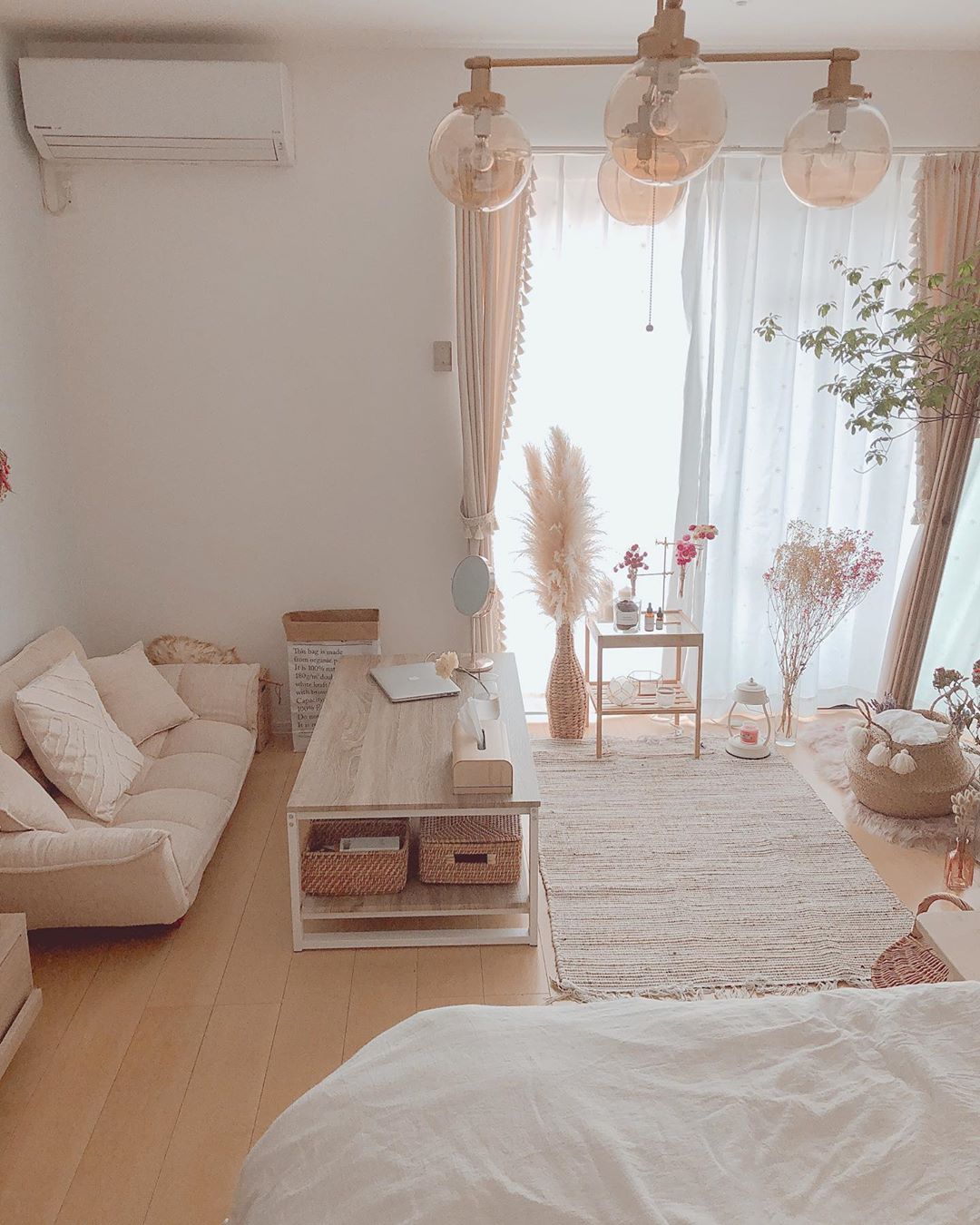 女生房间粉色系仙女味清新10平米,最简约最实用的女生房间