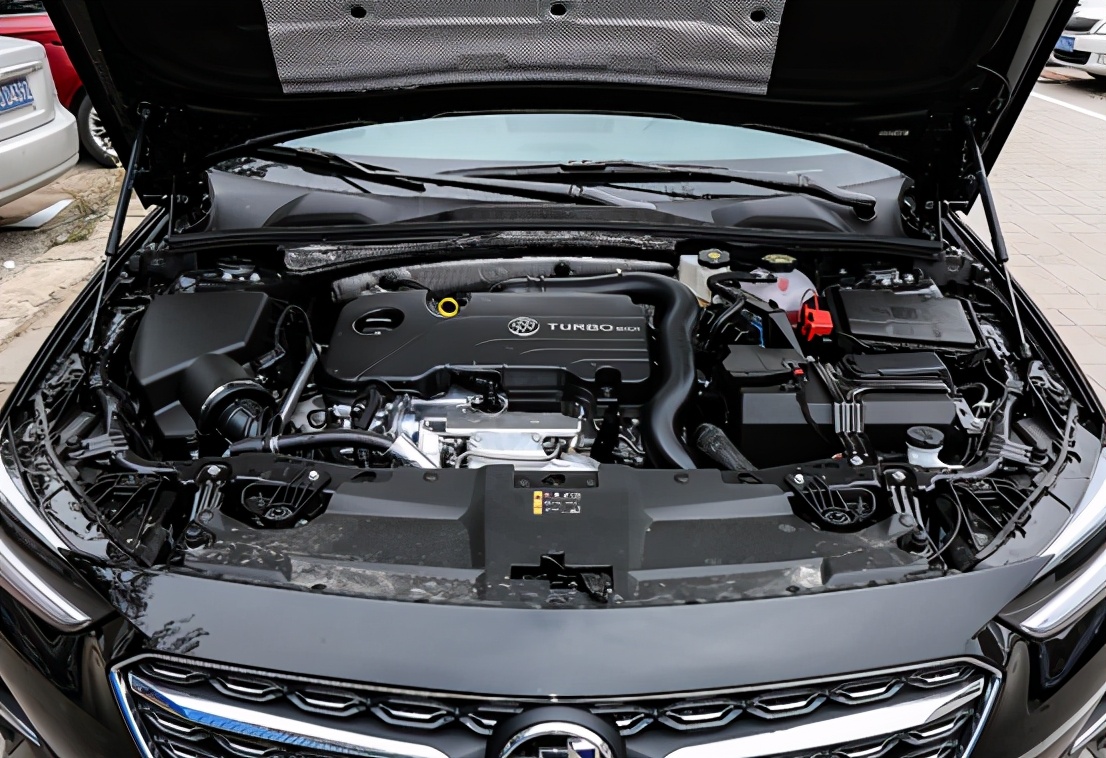 别克君威1.5t油耗真实油耗多少,2018年君威1.5t8万km能不能买