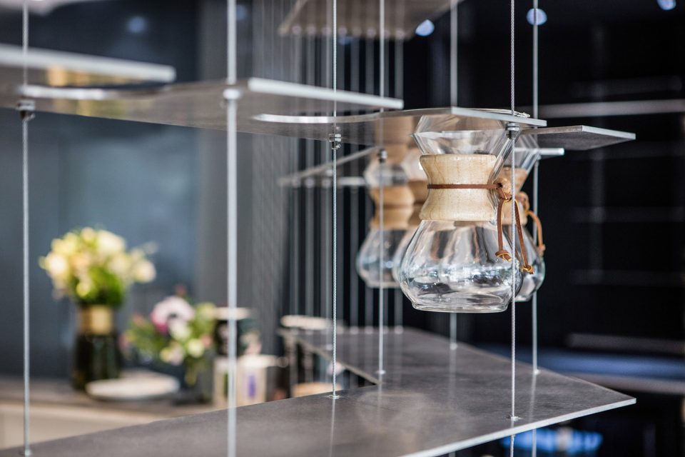 沉稳冷峻，优雅自如——七咖啡，江苏