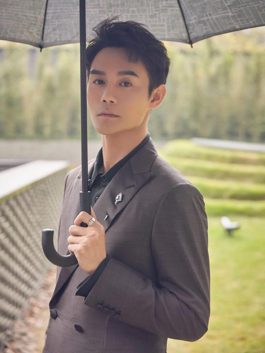 王凯代言周大福照片,赵医生王凯照片