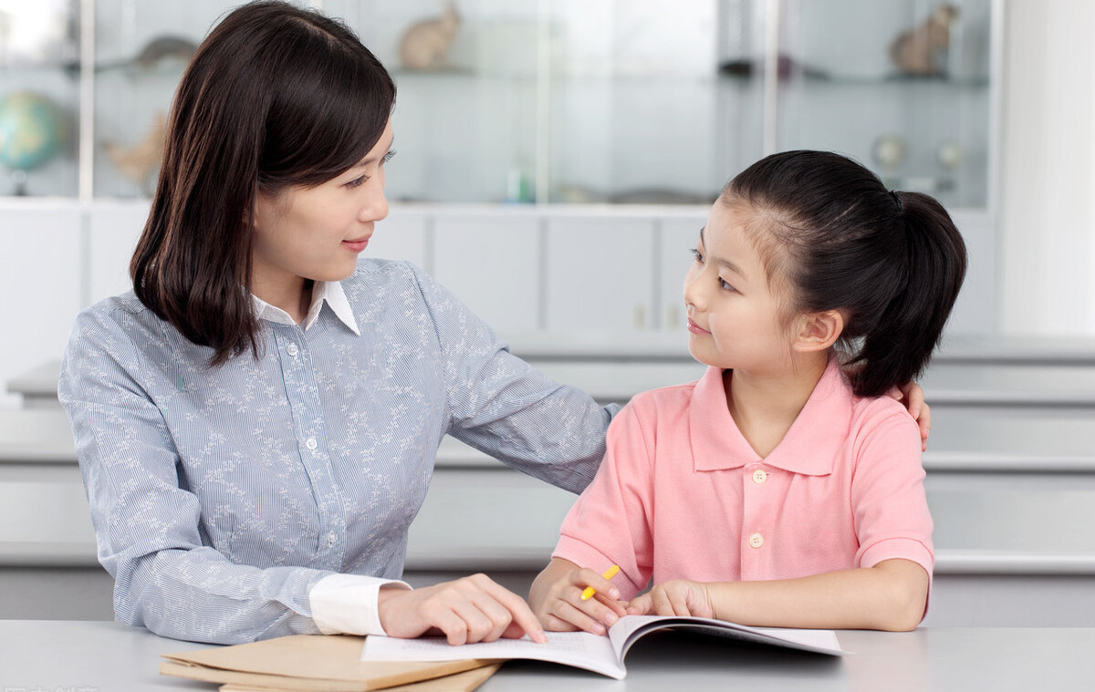 儿子小时候很机灵长大变迟钝了,从小被忽视的孩子长大后性格