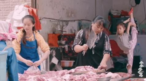 9岁卖猪肉女孩自学芭蕾舞,9岁女孩在猪肉店跳芭蕾现状