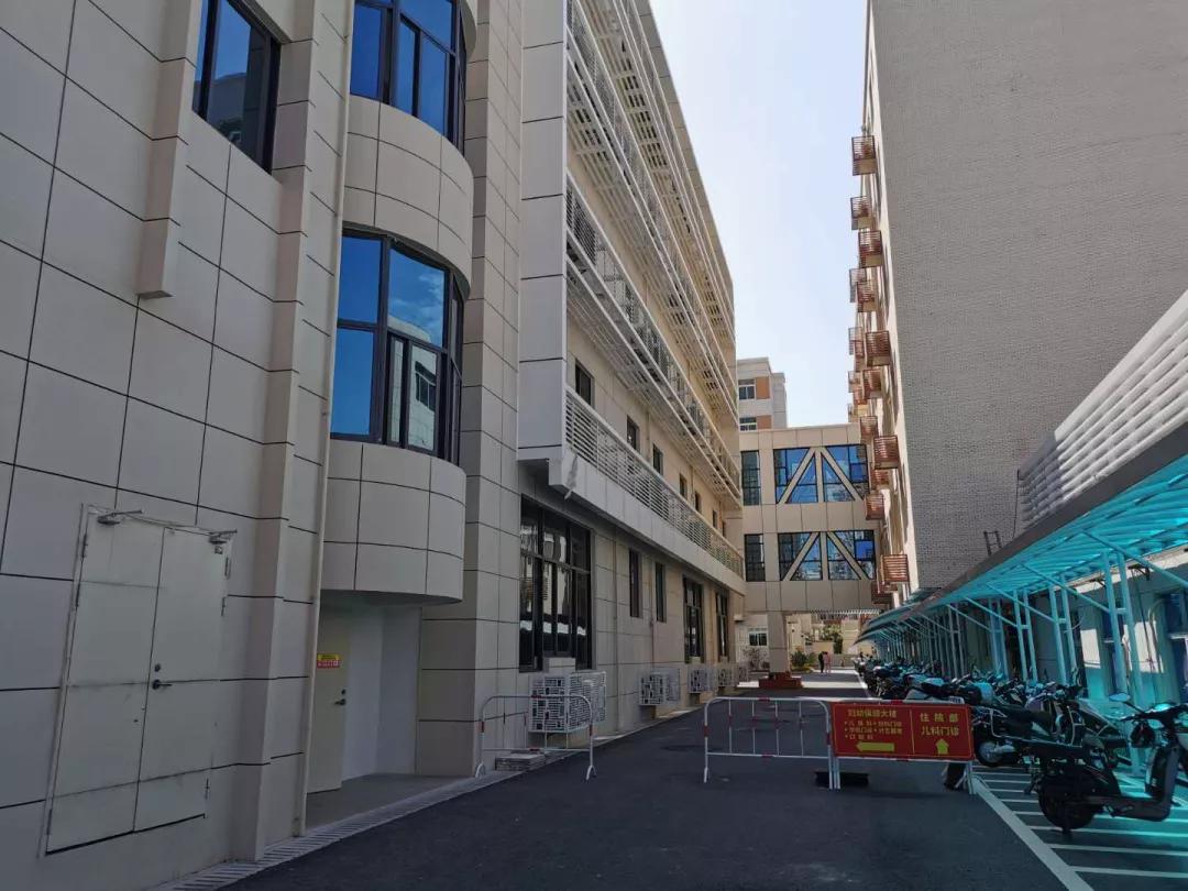 石狮市妇幼保健院晚上有急诊吗,石狮市妇幼保健院停车场在哪里