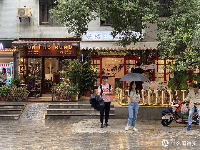 iphone11pro看视频清晰度,iphone11pro和iphone12