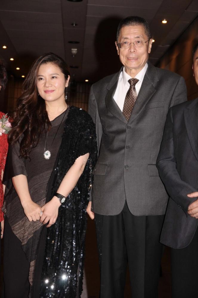 大师刘诗昆,81岁刘诗昆喜得一女