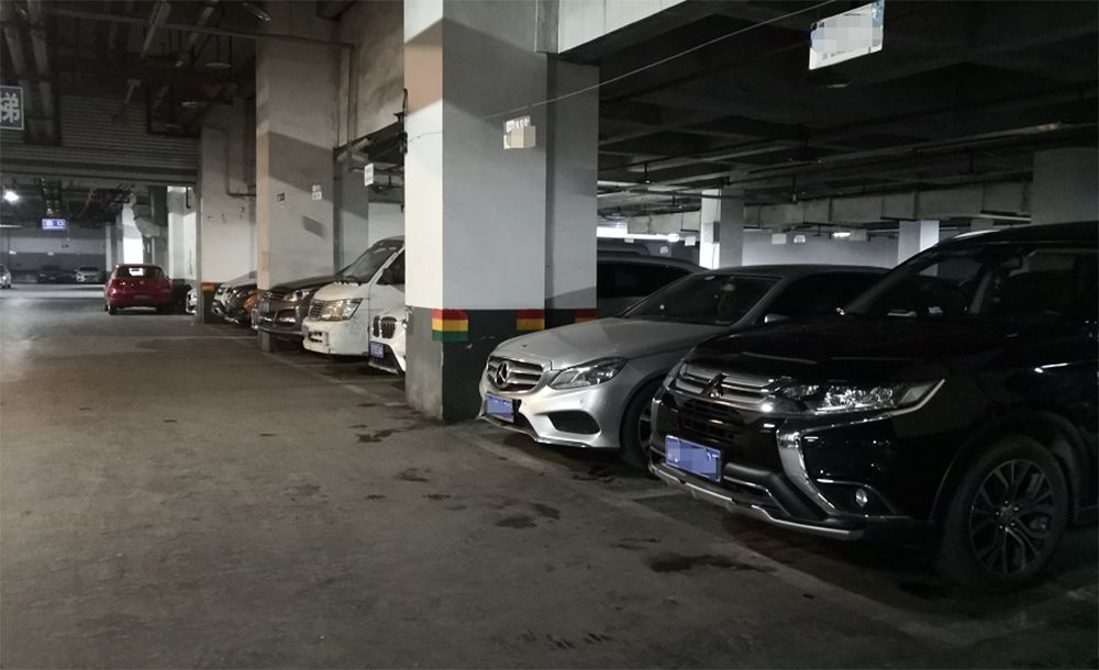 车停久了要放坏，我每周去一次车库，做这三件事