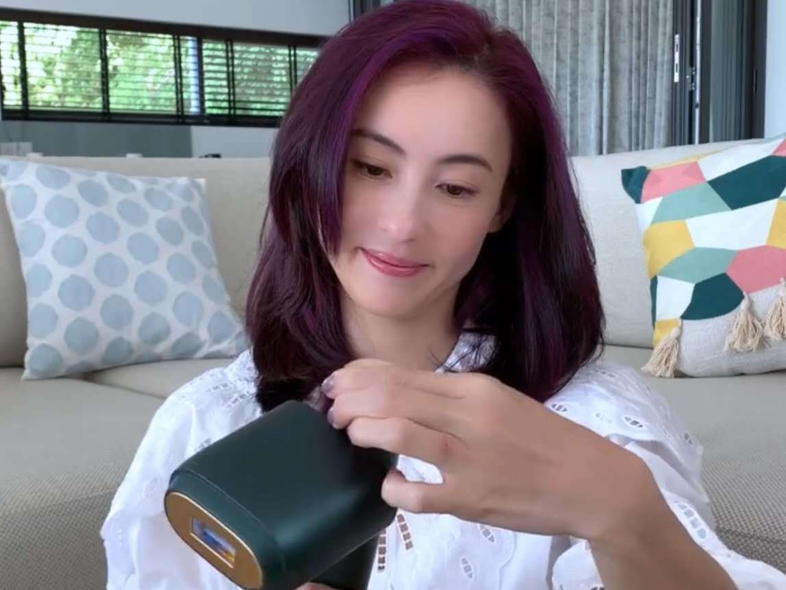 摆脱毛发稀疏,摆脱脚后跟龟裂获得光滑的白脚