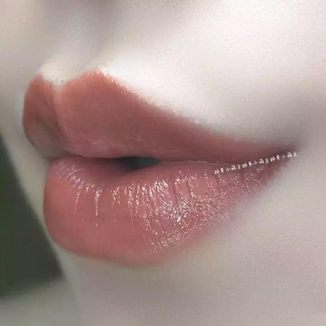 助你实现口红自由,女孩口红彩色