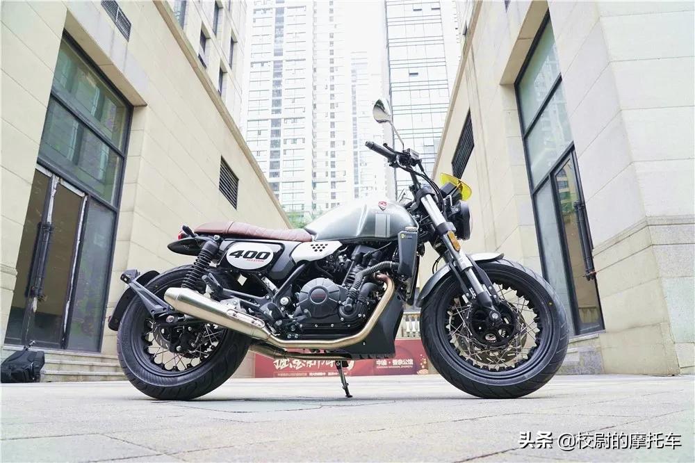 赛科龙re3英伦复古车,赛科龙复古re32020款