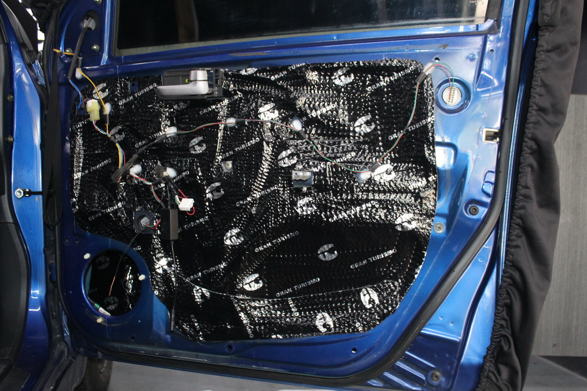 铃木天语前后门升级摩雷玛仕舞二代网红音响套装，8个喇叭真带劲