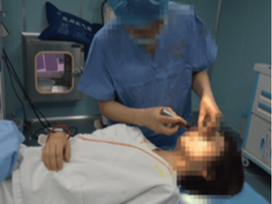 四十四岁女子头部恶臭,头部恶臭气味