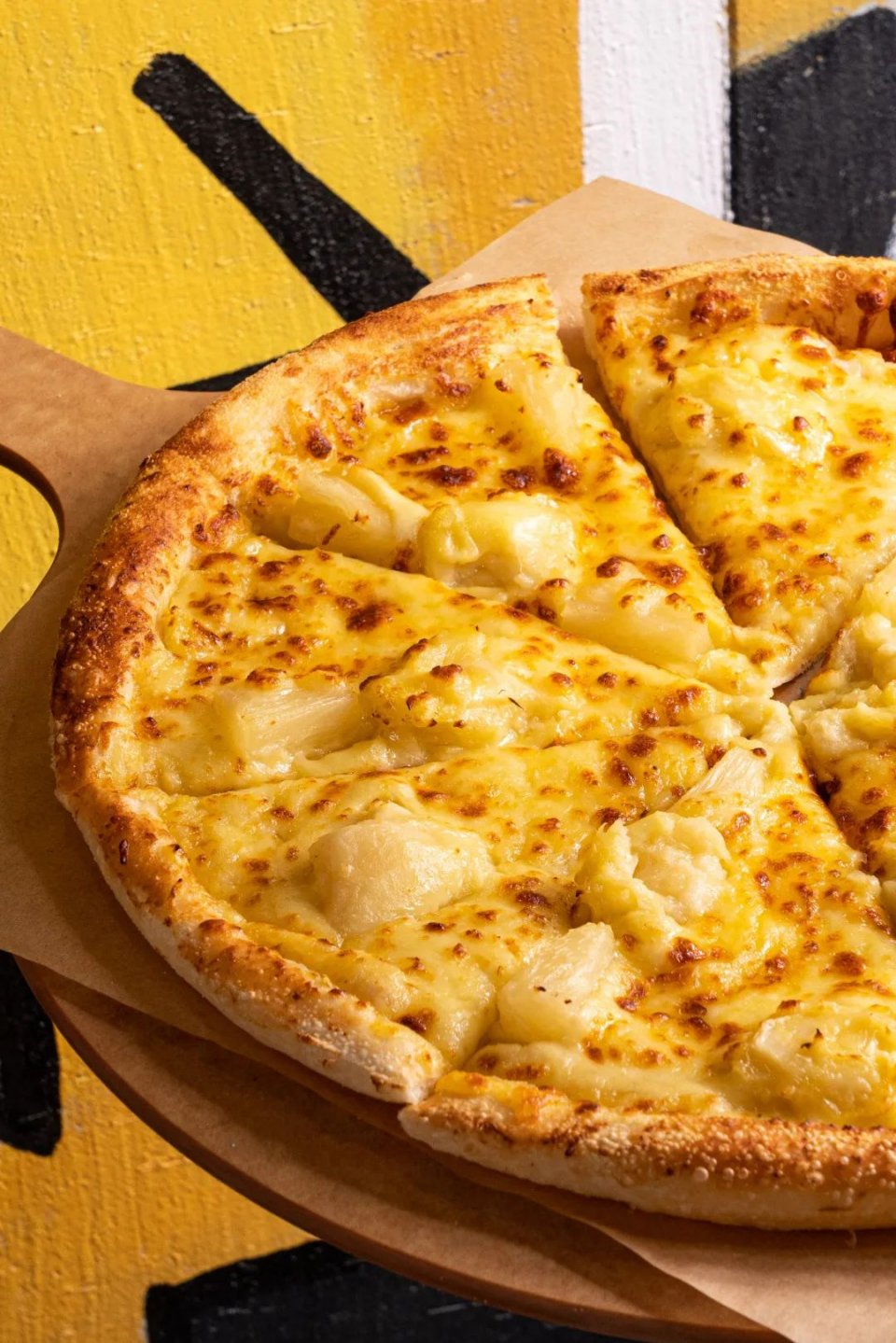 乐凯撒榴莲比萨买一送一只卖两周,乐凯撒爆浆榴莲披萨